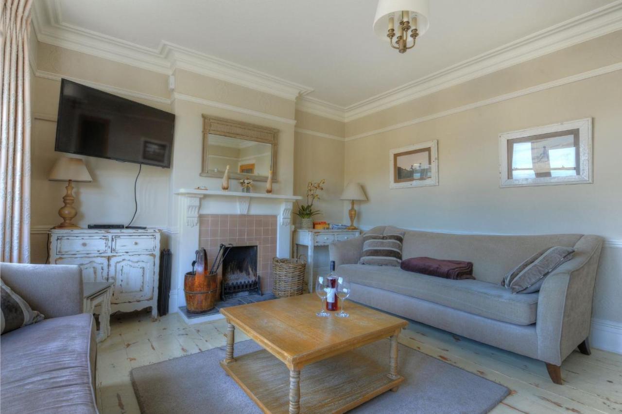 2 Hadleigh Villas Lyme Regis Exterior photo